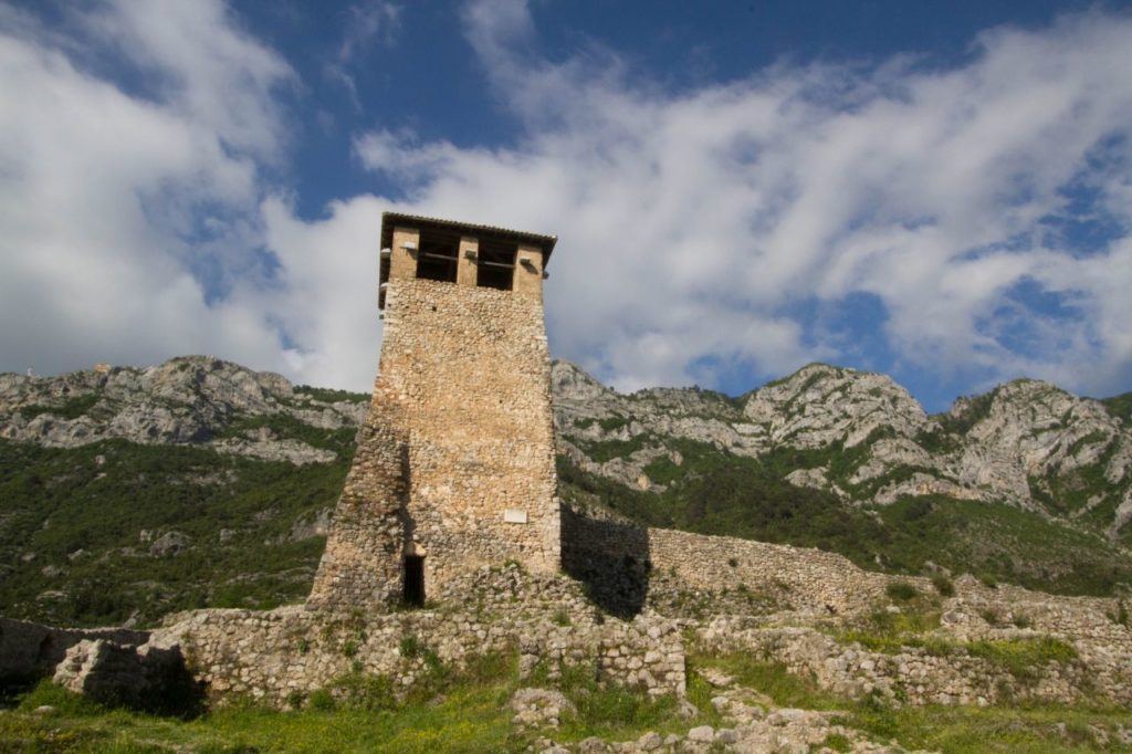 Kruje Castle stands high on the mountain.