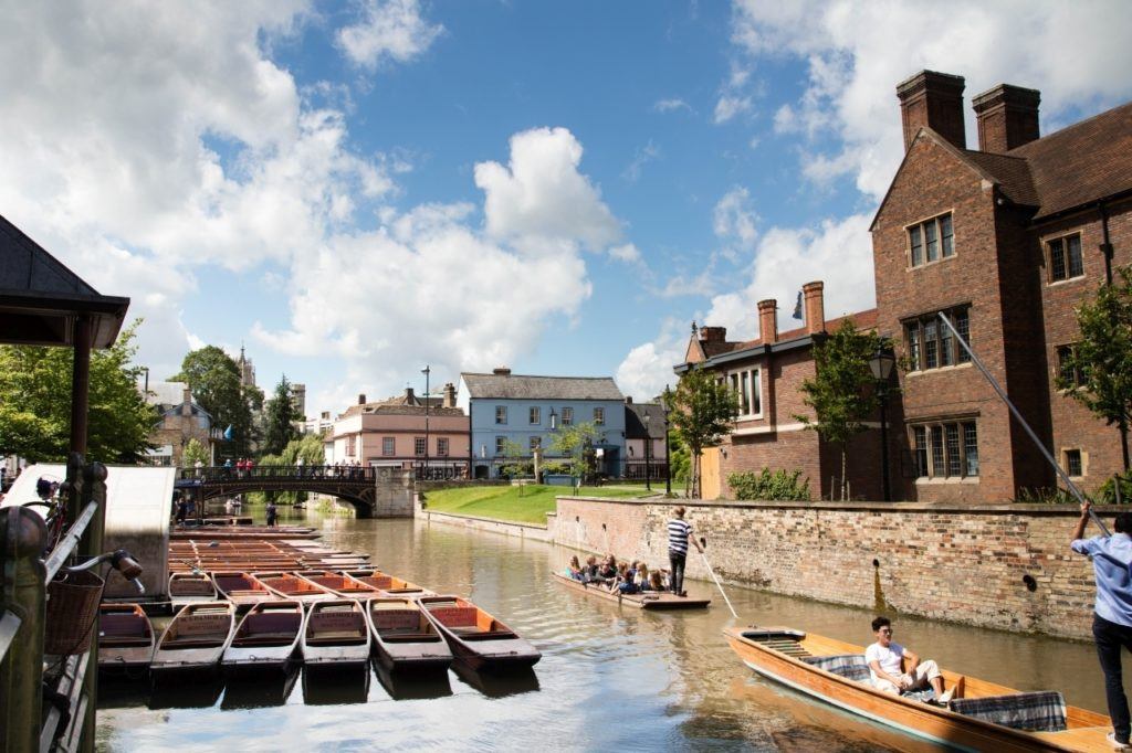 This is where you rent a boat and poler for punting.