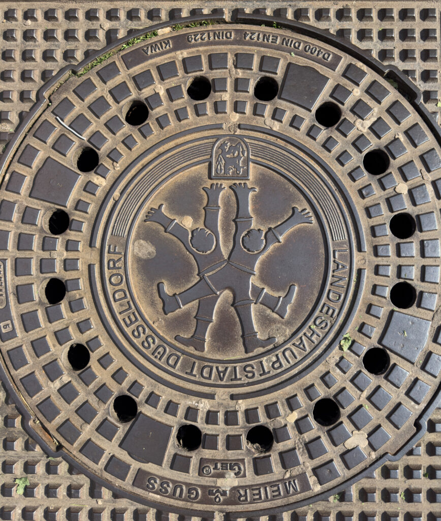 Cartwheel manhole from Düsseldorf.