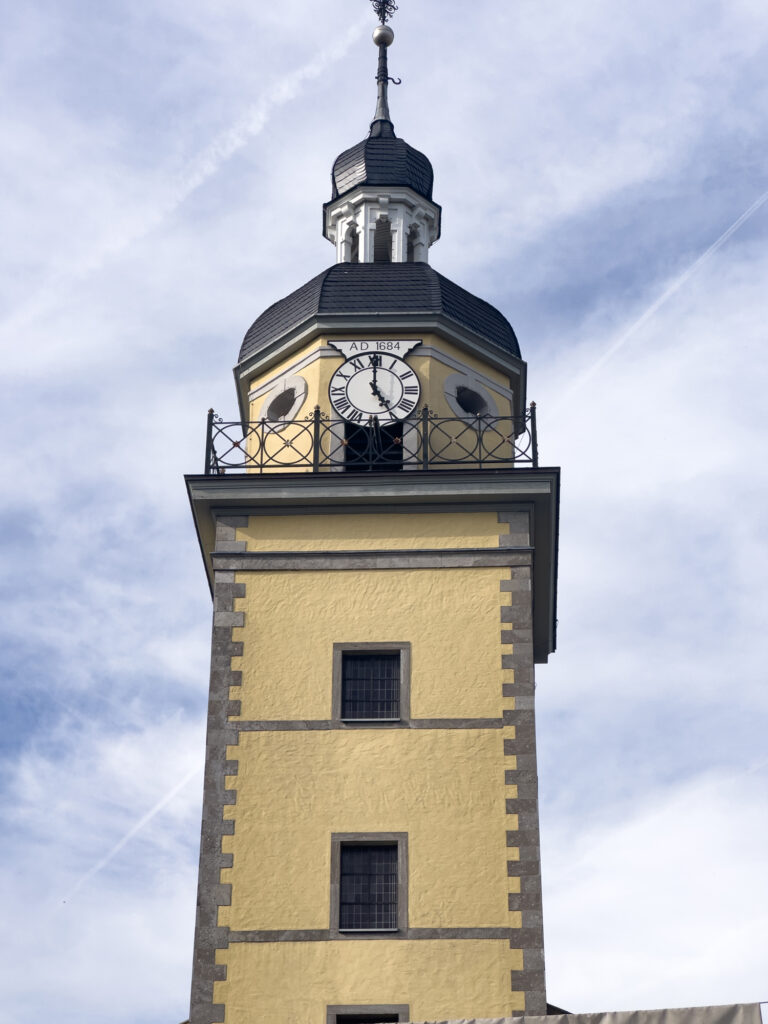 Düsseldorf clock tower.