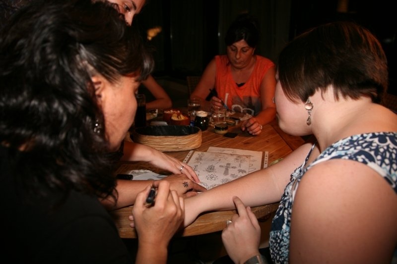 henna party