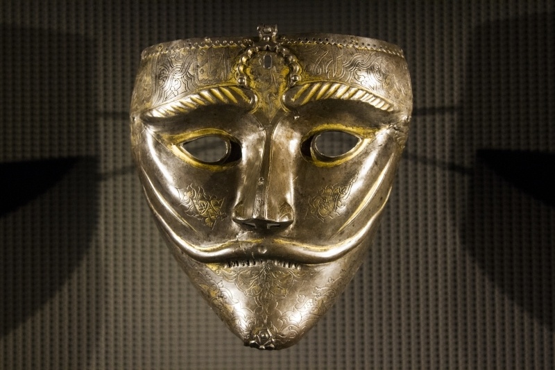 Gold mask exhibited in the Museum Islamic Art Doha.