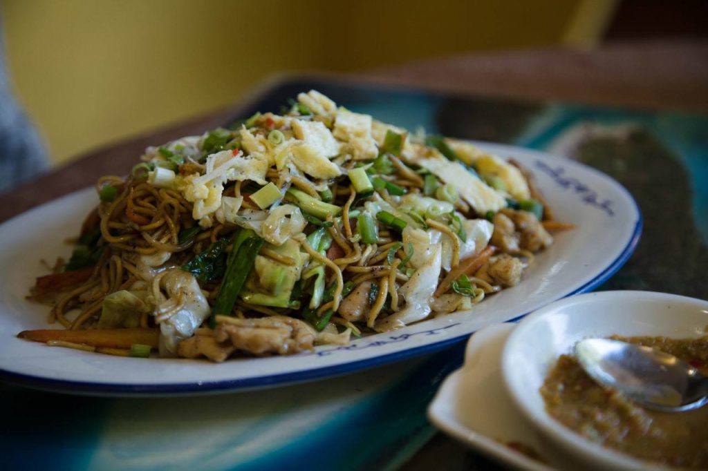 Mine frites, a Chinese derivative of fried noodles.