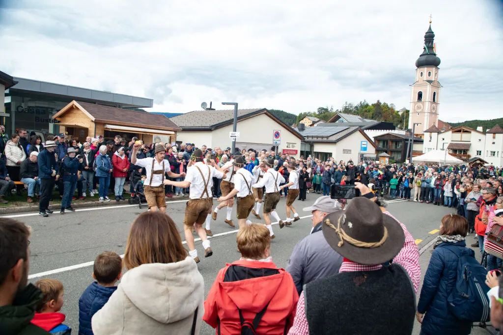 Schuhplattler entertaining the crowds at the Kastelruth cow festival.