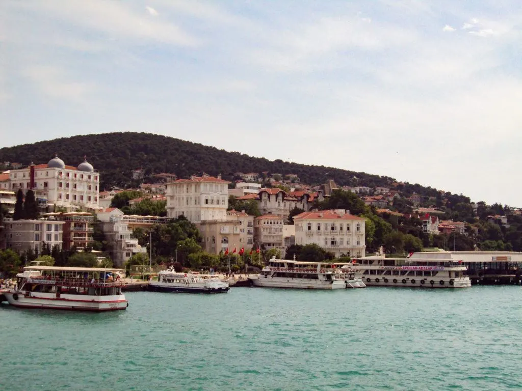 Ferry and boats docked at Buyukada.
