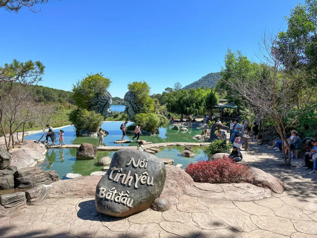 The most popular Instagram shot at Cave tunnel is between the two faces.
