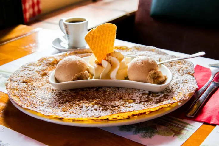 How to make traditional Dutch pancakes, with recipe.