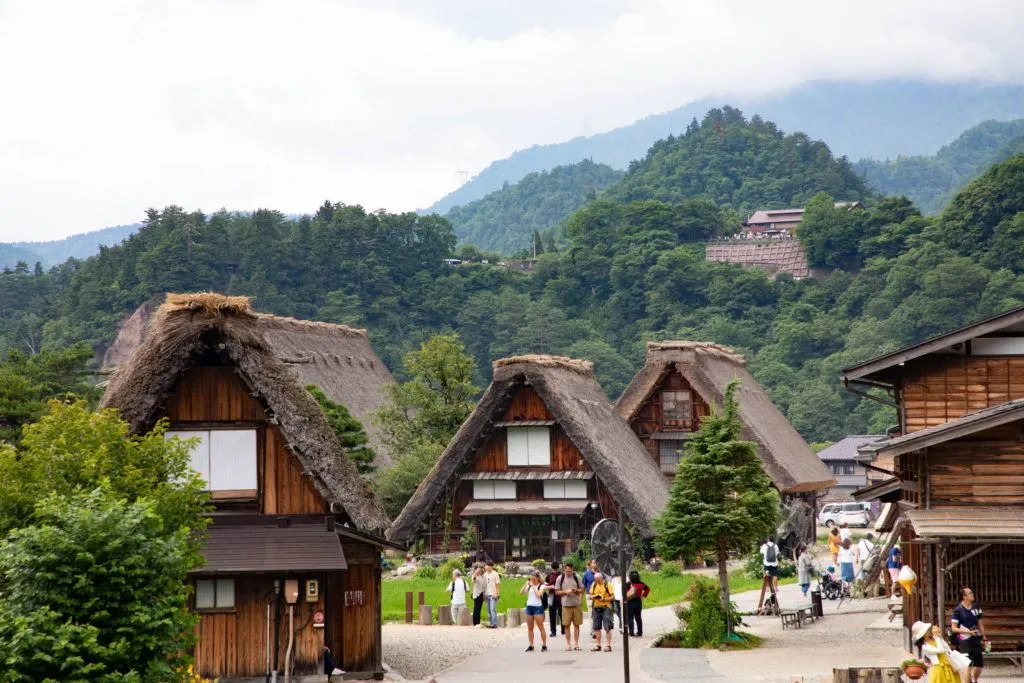 Summer bring many tourists to Shirakawa-go.