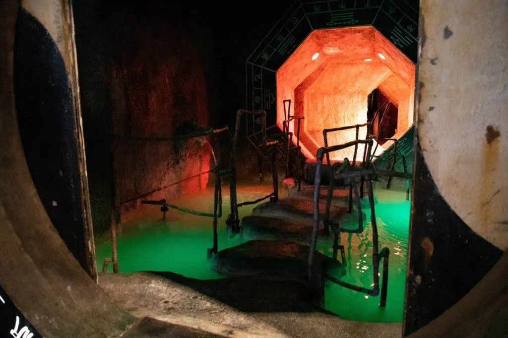 Kawasaki Warehouse Arcade Entrance.